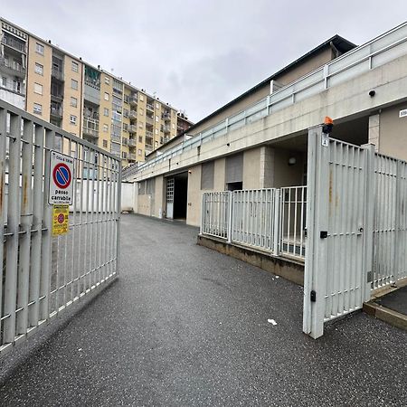 Stadio Olimpico Torino - Parcheggio Privato ภายนอก รูปภาพ